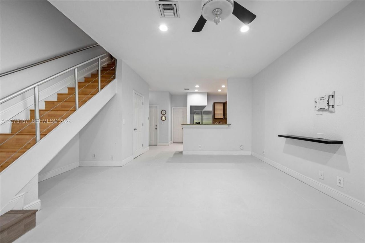 3810 Tree Top Dr, Weston, FL 33332 Photo