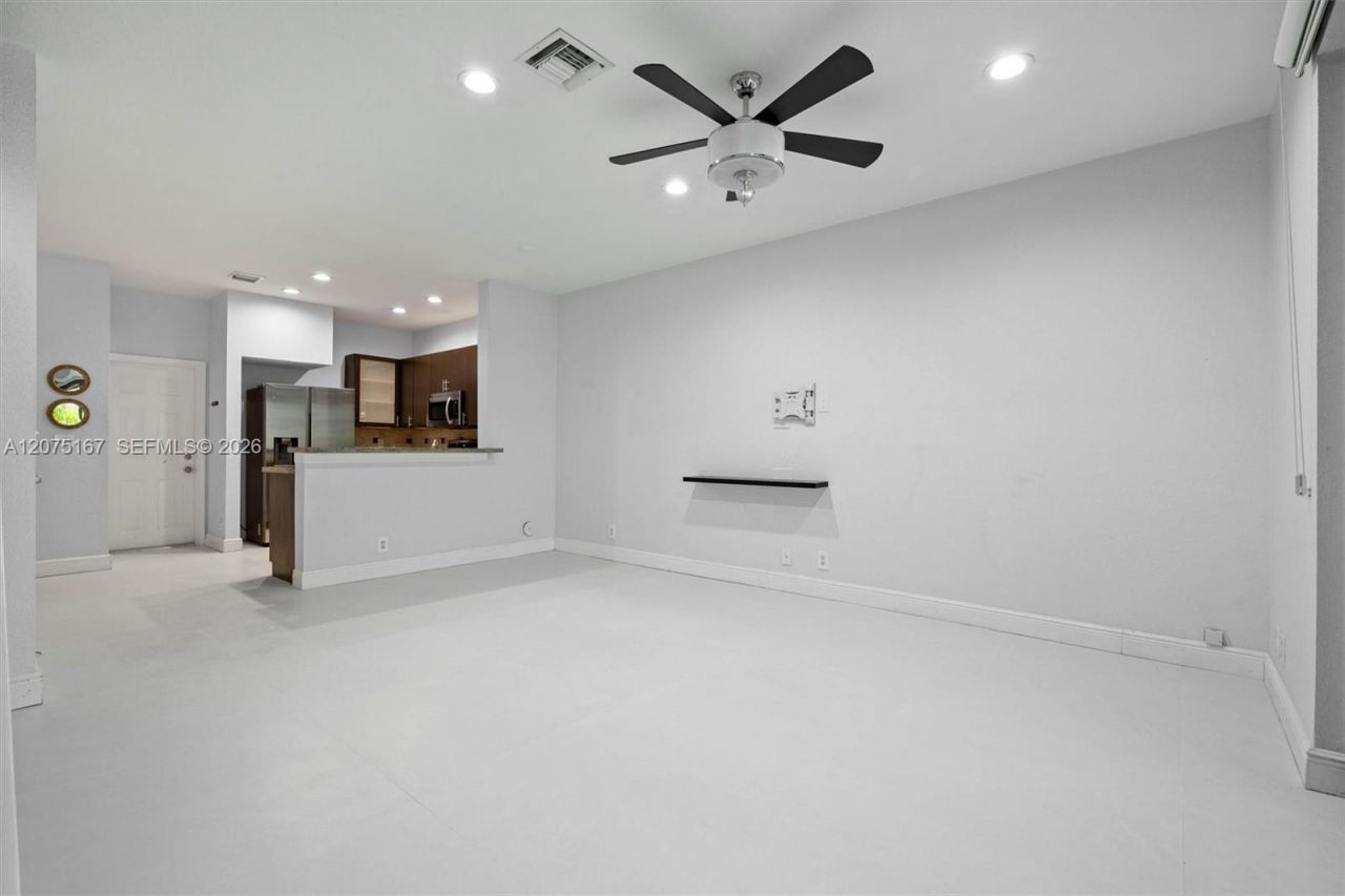 3810 Tree Top Dr, Weston, FL 33332 Photo
