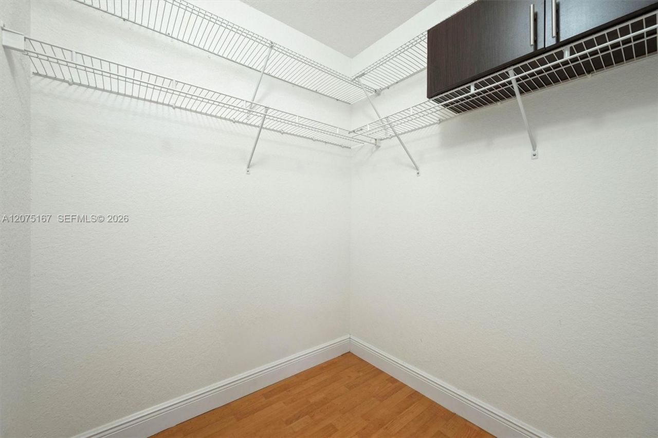 3810 Tree Top Dr, Weston, FL 33332 Photo