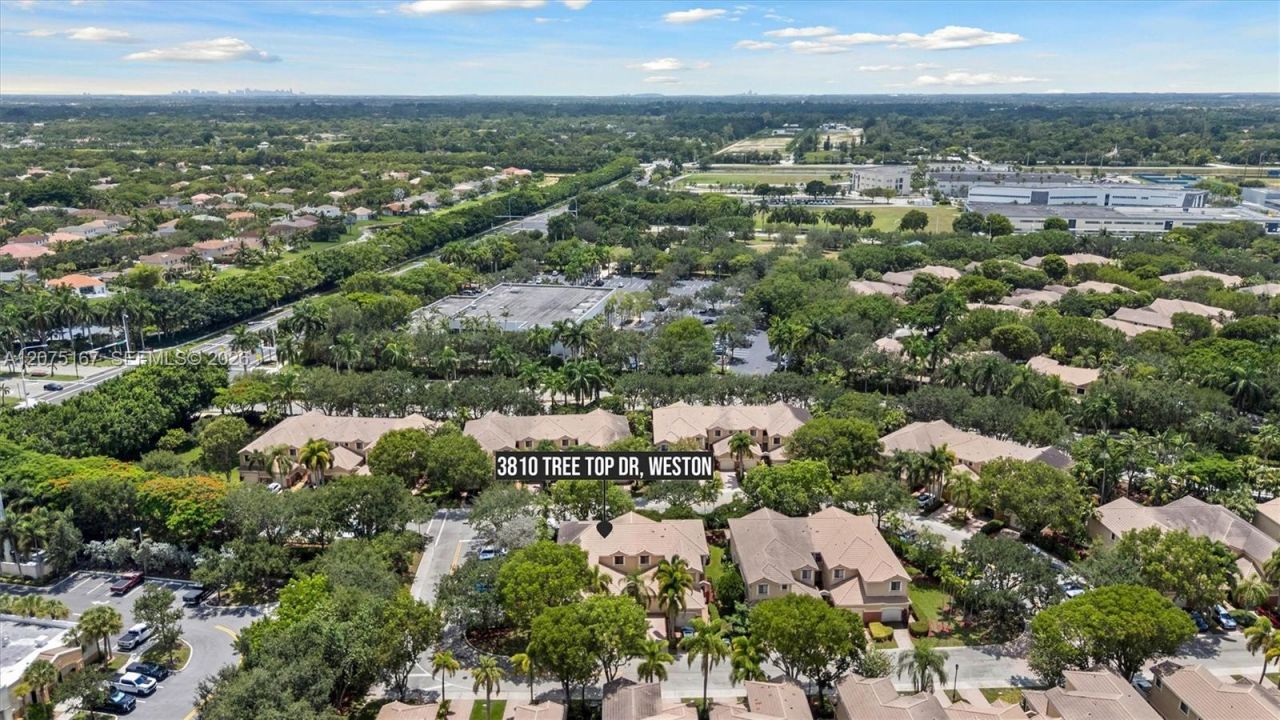 3810 Tree Top Dr, Weston, FL 33332 Photo