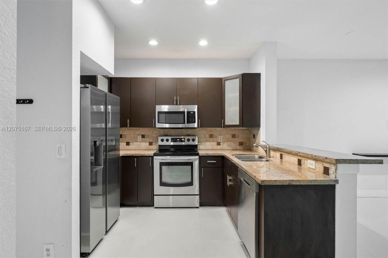 3810 Tree Top Dr, Weston, FL 33332 Photo