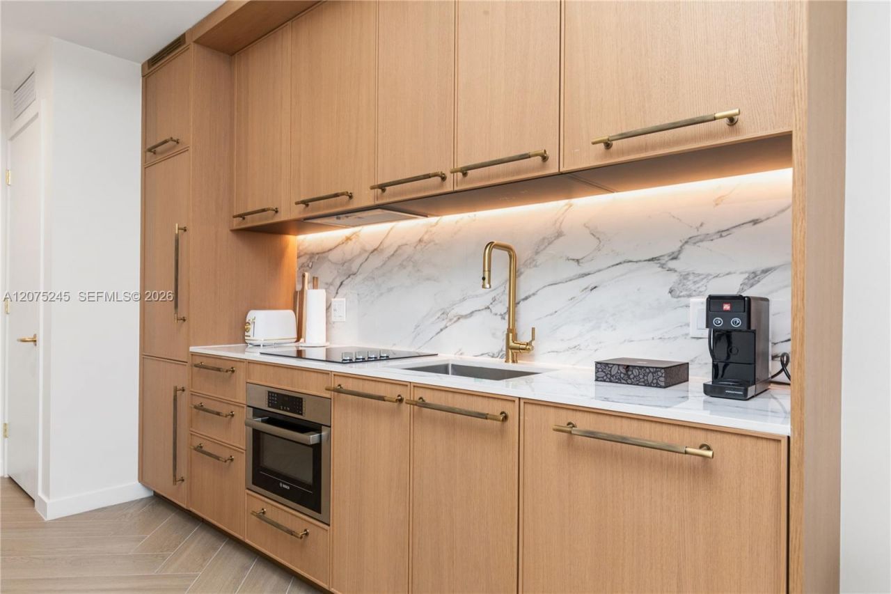 2700 NW 2nd Ave, Unit 302, Miami, FL 33127 Photo