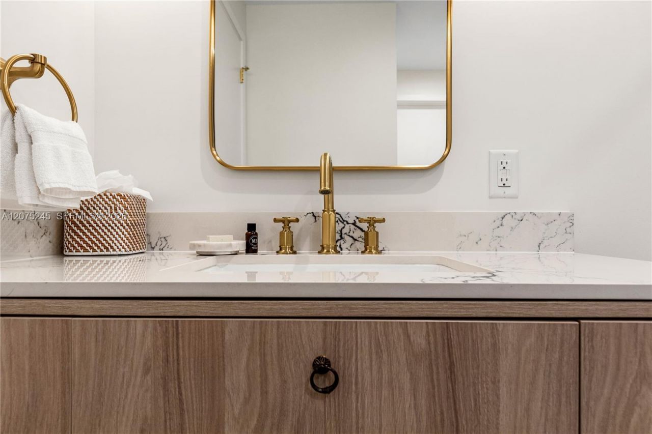 2700 NW 2nd Ave, Unit 302, Miami, FL 33127 Photo