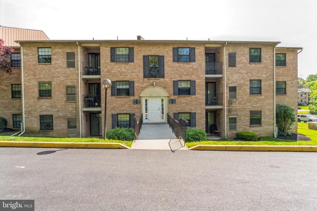 3024 VALLEY DRIVE , WEST CHESTER, PA 19382