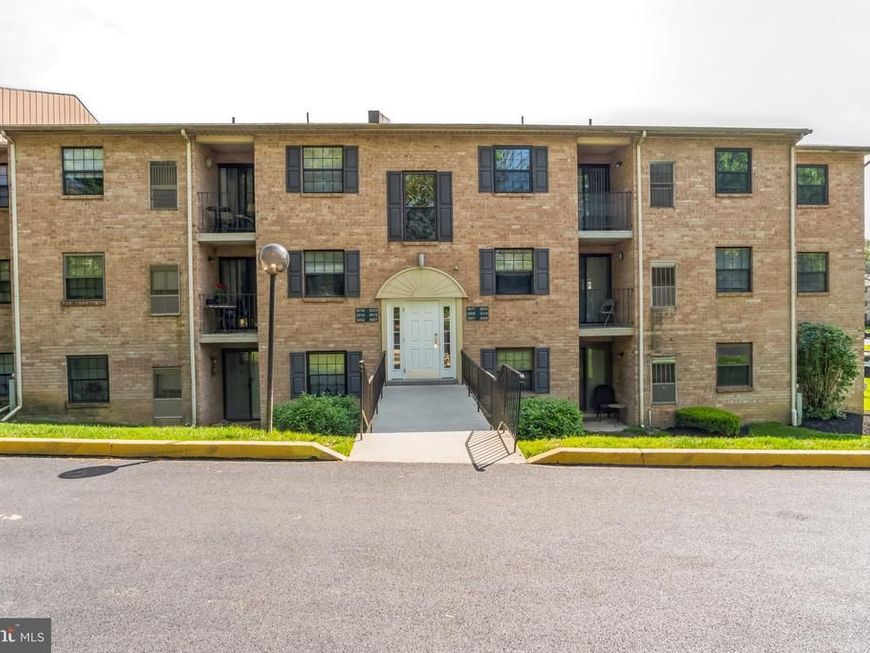 3024 Valley Drive, Unit 3024, West Chester, PA 19382 Main Photo