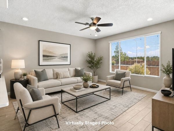 4642 Rail Runner Road, Santa Fe, NM 87507