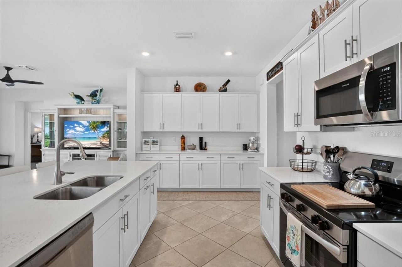 11321 Pinot Drive, Venice, FL 34293 Photo