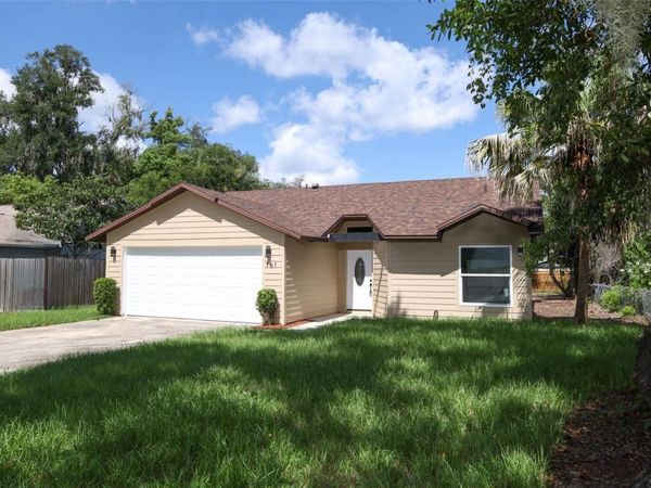 761 ROBINHOOD DRIVE , MAITLAND, FL 32751