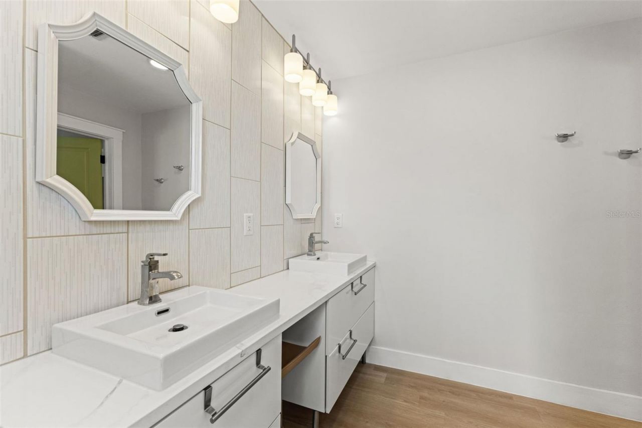 106 W Minnehaha Street , Tampa, FL 33604 Photo