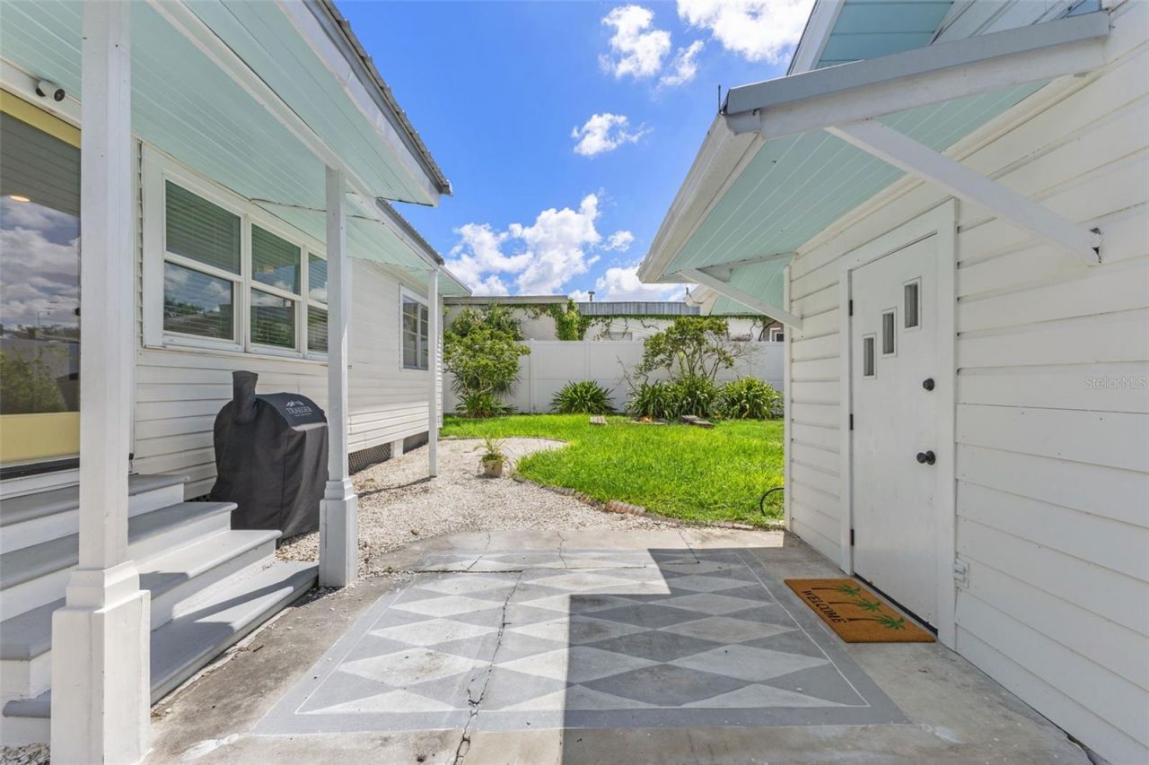 106 W Minnehaha Street , Tampa, FL 33604 Photo