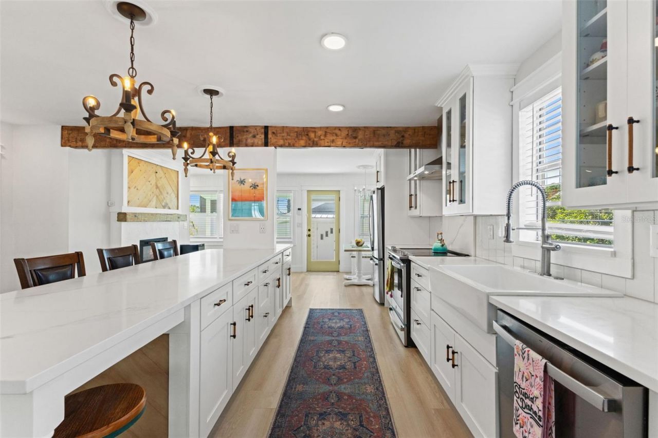 106 W Minnehaha Street , Tampa, FL 33604 Photo