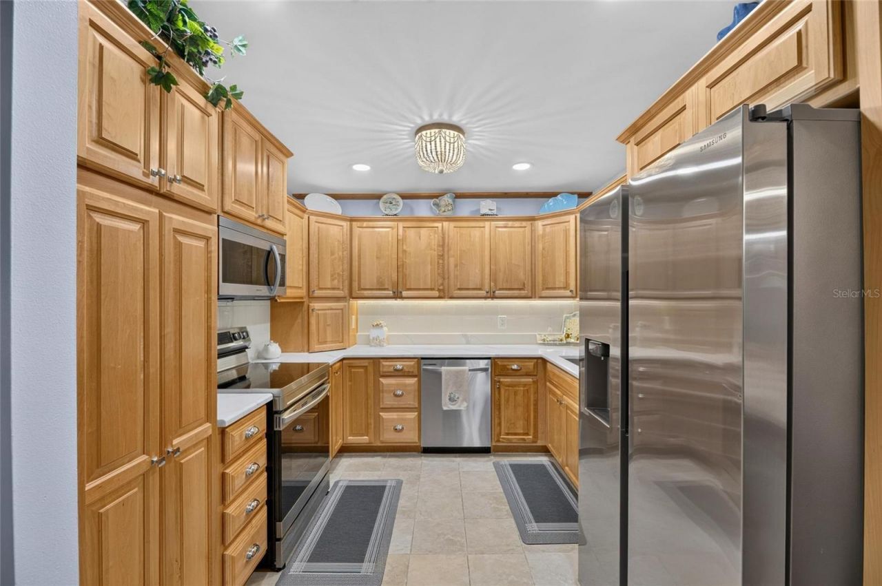 1516 New Bedford Drive , Sun City Center, FL 33573 Photo