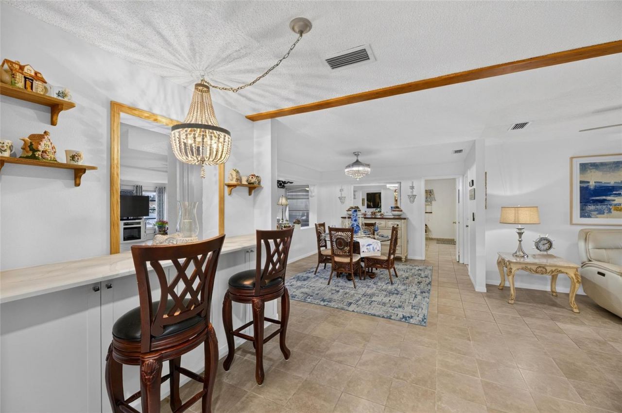 1516 New Bedford Drive , Sun City Center, FL 33573 Photo