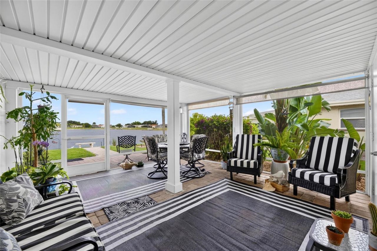1516 New Bedford Drive , Sun City Center, FL 33573 Photo