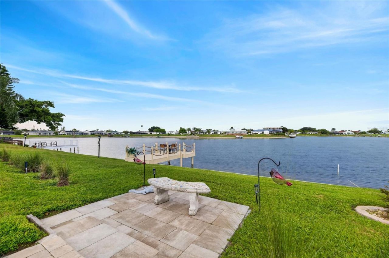 1516 New Bedford Drive , Sun City Center, FL 33573 Photo