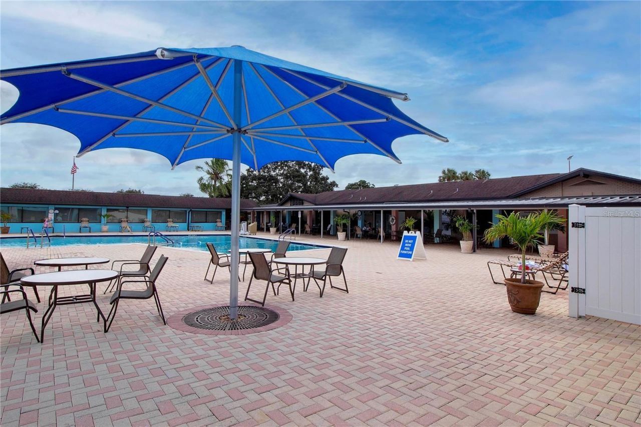 1516 New Bedford Drive , Sun City Center, FL 33573 Photo