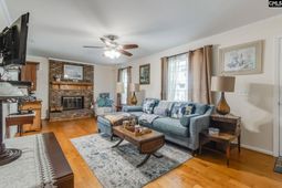 313 Centeridge Drive  photo 4