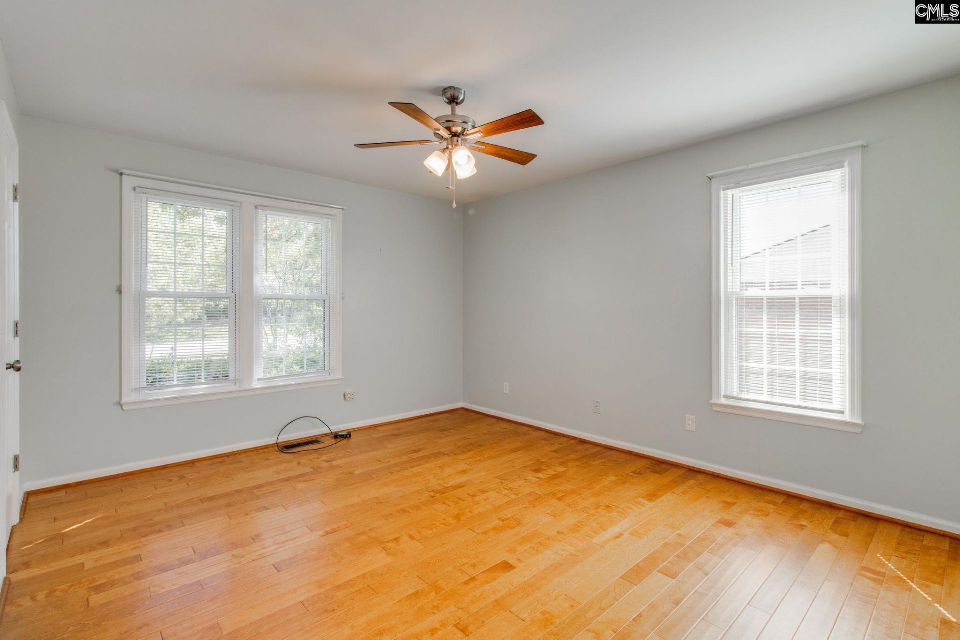 313 Centeridge Drive Photo 8