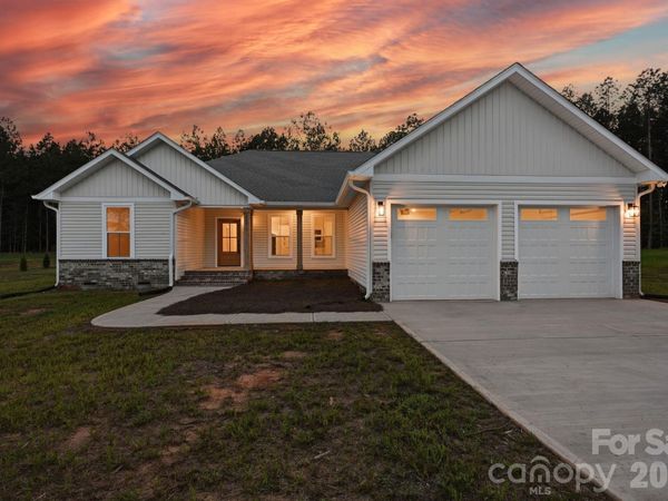 2271 Lee Lawing Road , Lincolnton, NC 28092