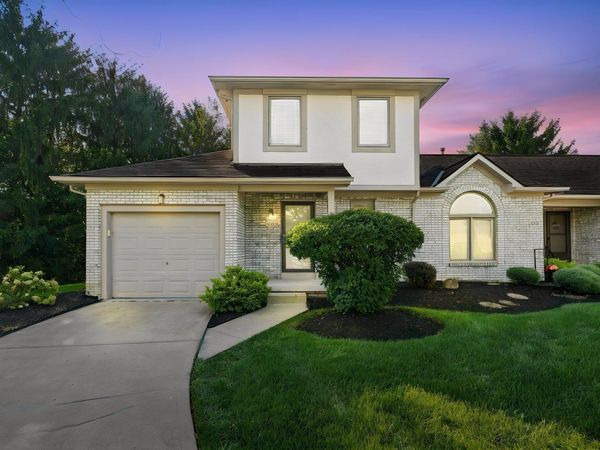 4892 Bay Grove Court , Groveport, OH 43125