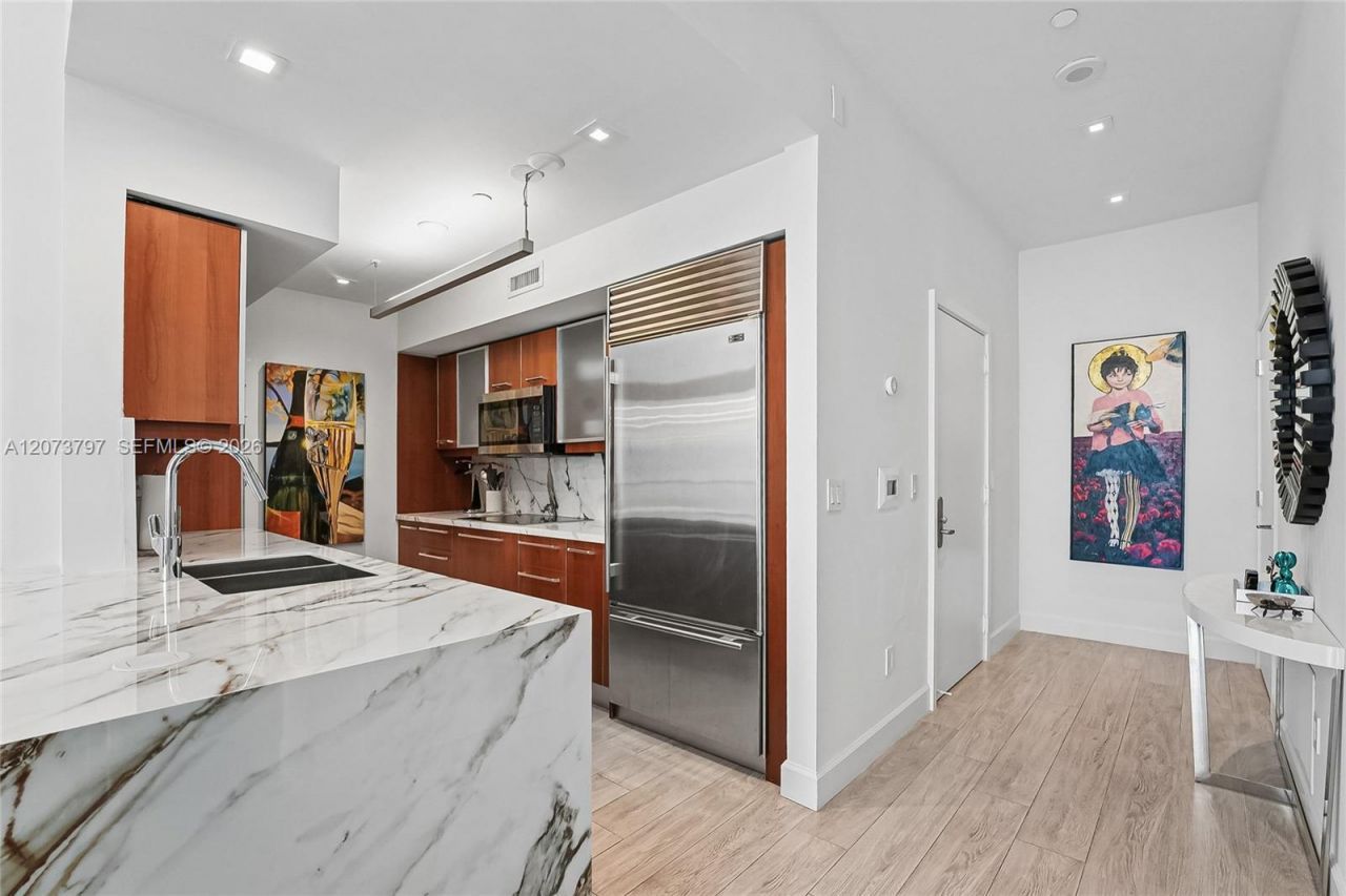 1331 Brickell Bay Dr , Unit 611, Miami, FL 33131 Photo