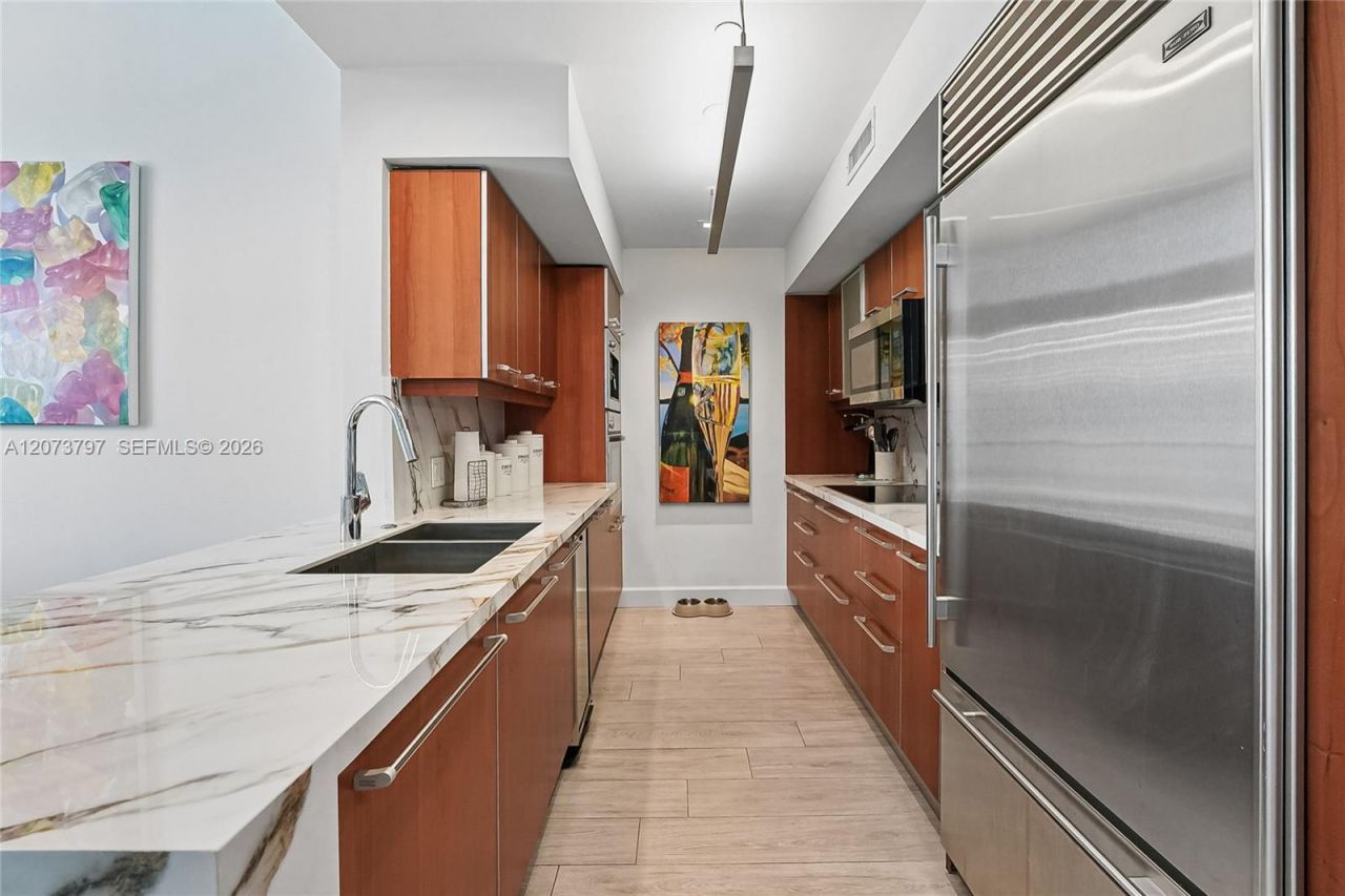 1331 Brickell Bay Dr , Unit 611, Miami, FL 33131 Photo