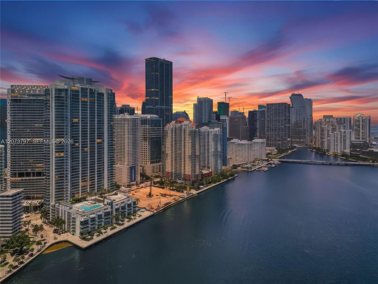 1331 Brickell Bay Dr , Unit 611, Miami, FL 33131 Photo