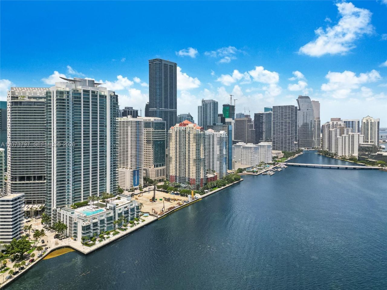 1331 Brickell Bay Dr , Unit 611, Miami, FL 33131 Photo