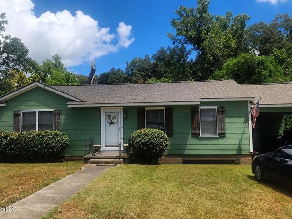 1709 Merrill Street, Natchez, MS 39120