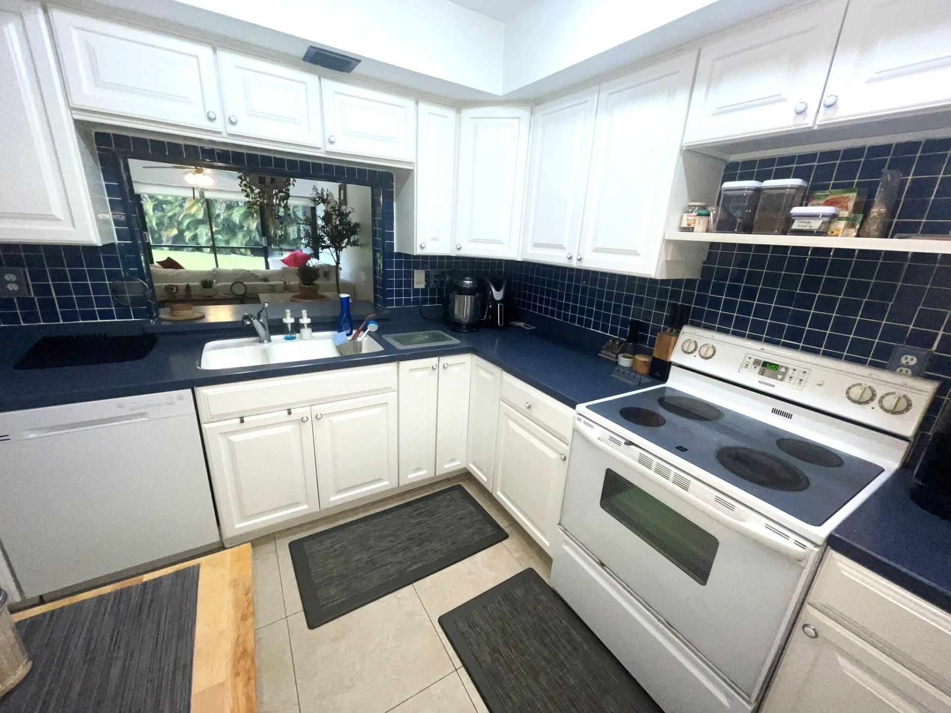 2500 Presidential Way, Unit 106, West Palm Beach, FL 33401 Photo