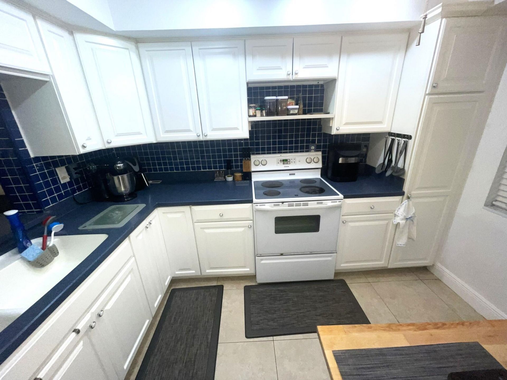2500 Presidential Way, Unit 106, West Palm Beach, FL 33401 Photo