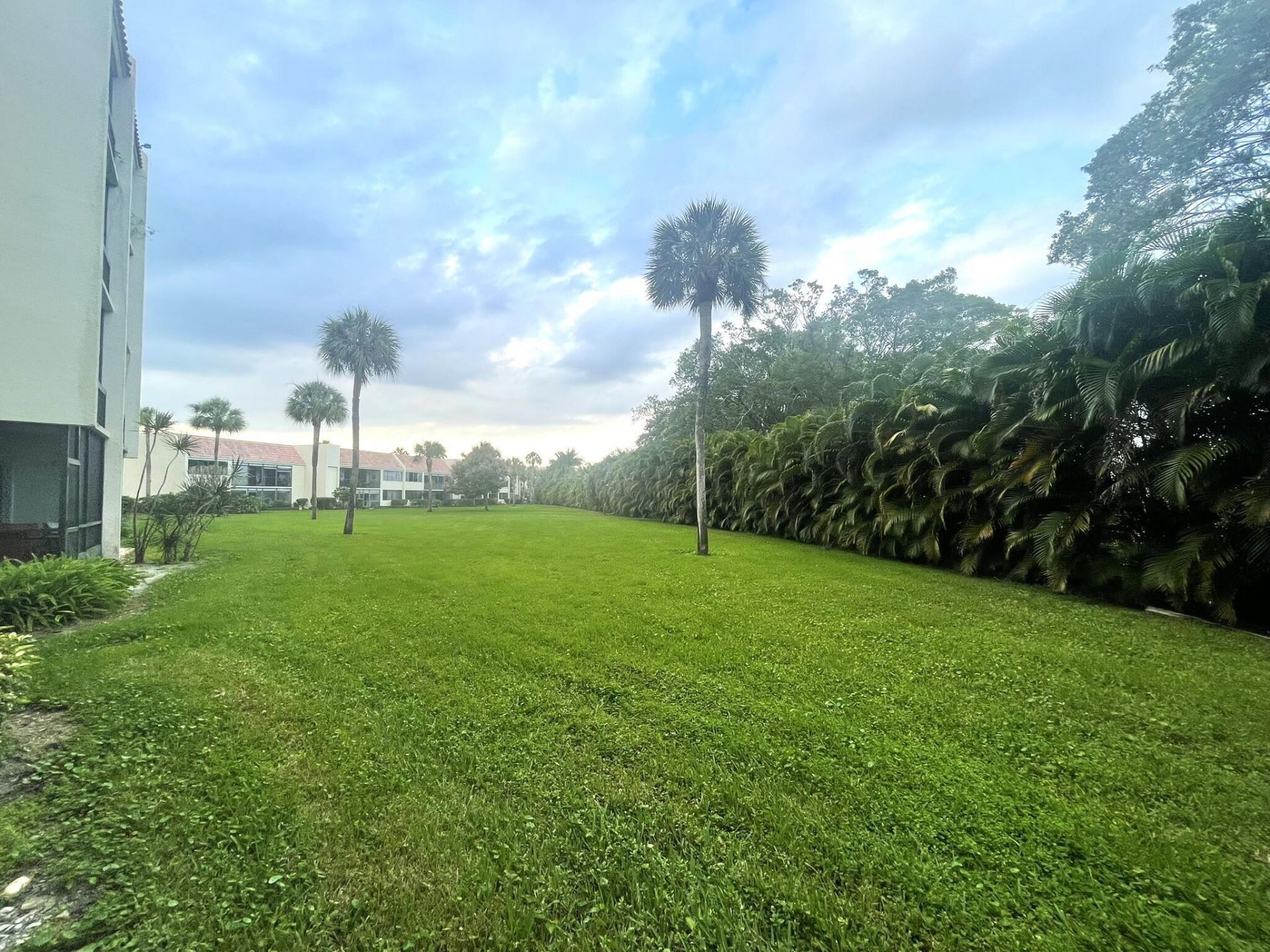 2500 Presidential Way, Unit 106, West Palm Beach, FL 33401 Photo