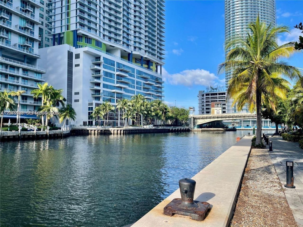 90 SW 3rd Street , Unit 3703-1, Miami, FL 33130 Photo
