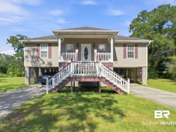 2250 Dog River Court, Mobile, AL 36605