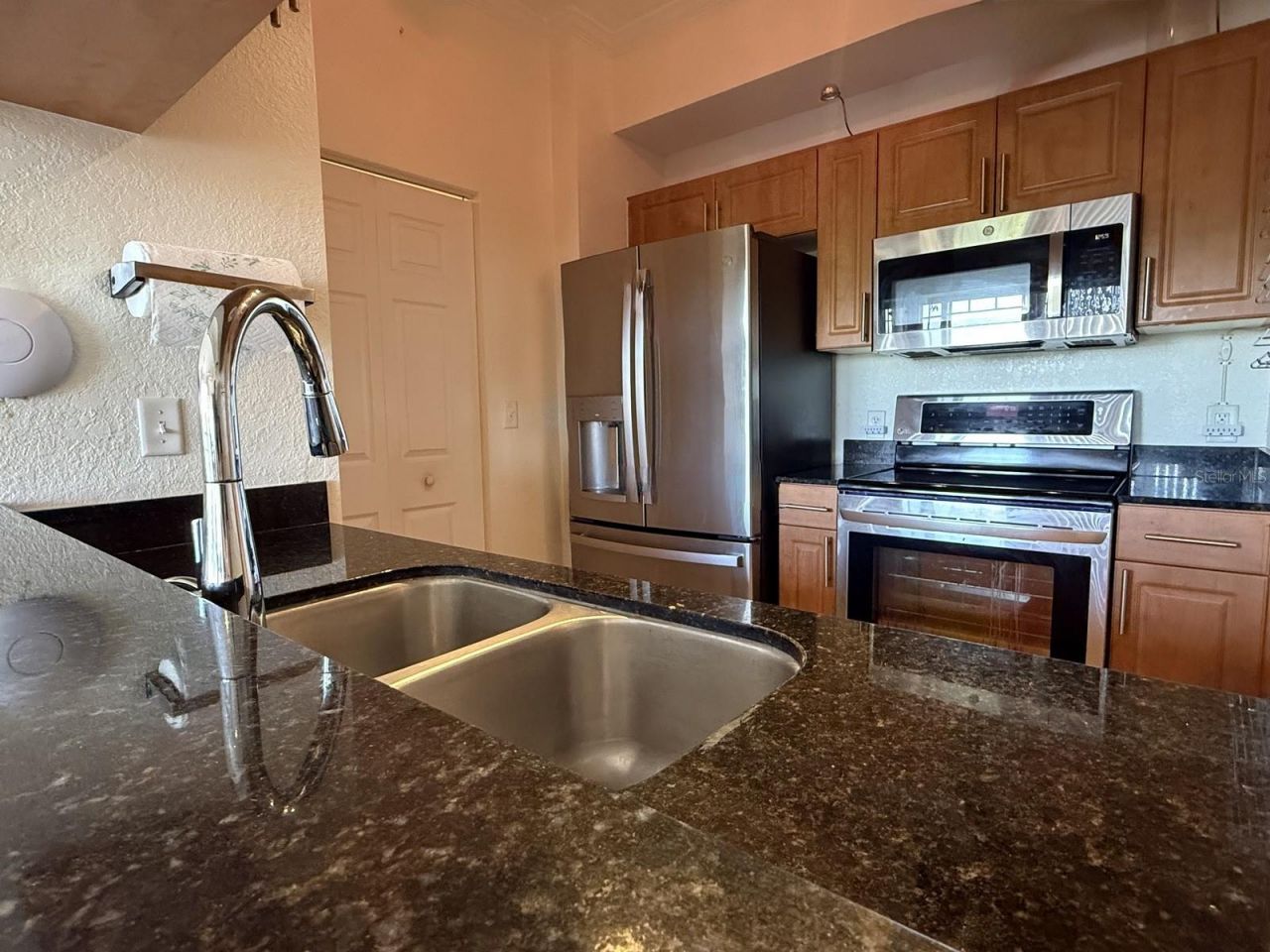 1064 N Tamiami Trail , Unit 1433, Sarasota, FL 34236 Photo