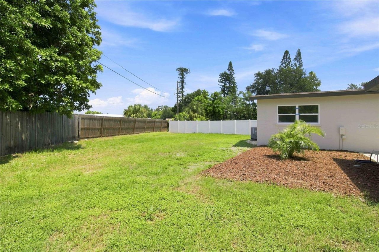 2057 Garden Parkway , Bradenton, FL 34205 Photo