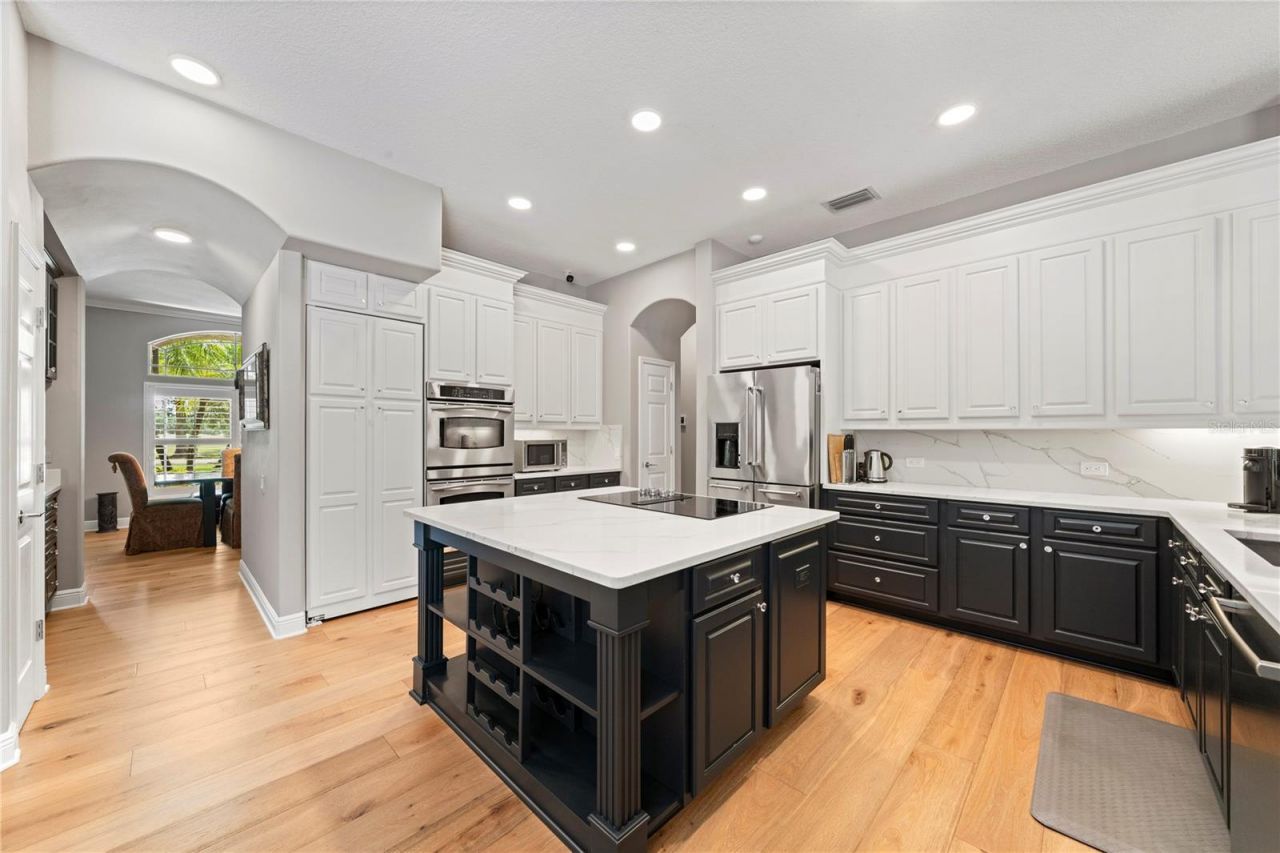 2805 Berwick Drive, Tarpon Springs, FL 34688 Photo
