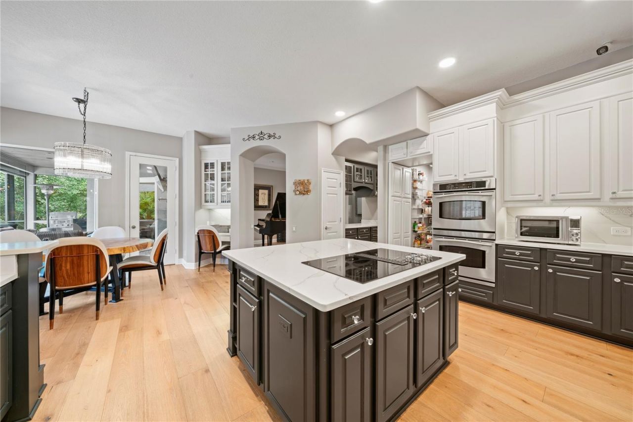 2805 Berwick Drive, Tarpon Springs, FL 34688 Photo