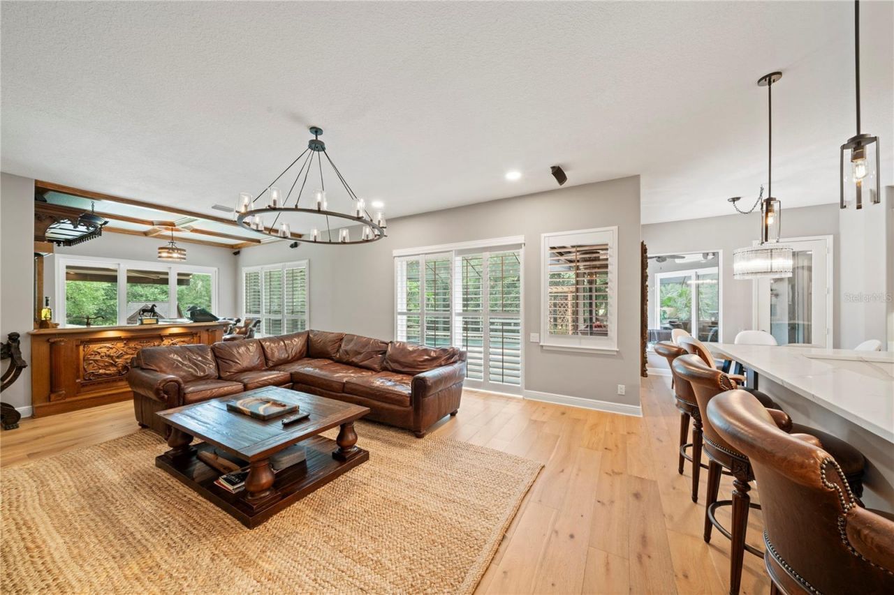 2805 Berwick Drive, Tarpon Springs, FL 34688 Photo
