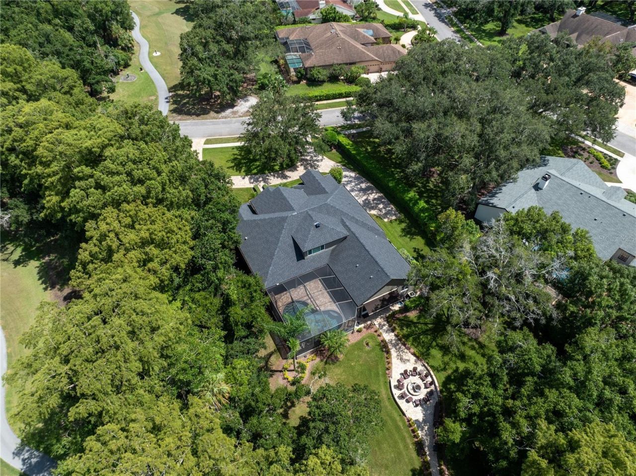2805 Berwick Drive, Tarpon Springs, FL 34688 Photo