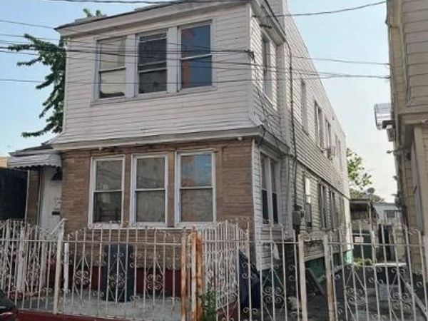 9711 147th Place , Jamaica, NY 11435