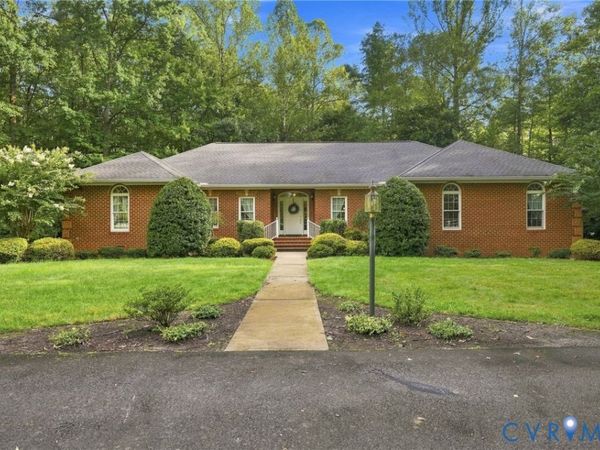 8028 Clay Farm Way , Hanover, VA 23116