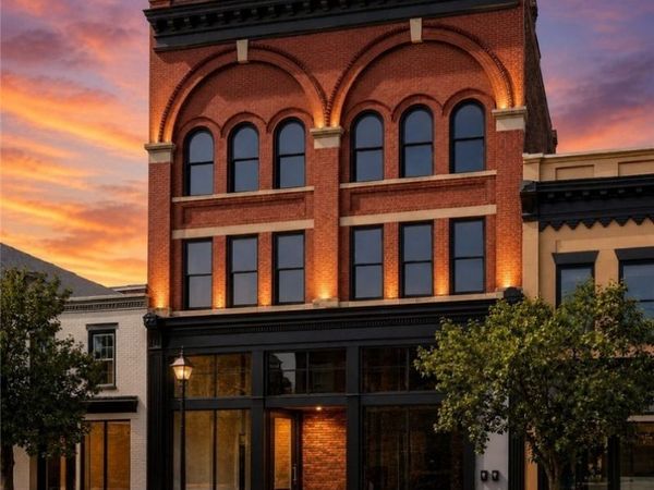 1717 E Franklin Street , Richmond, VA 23223