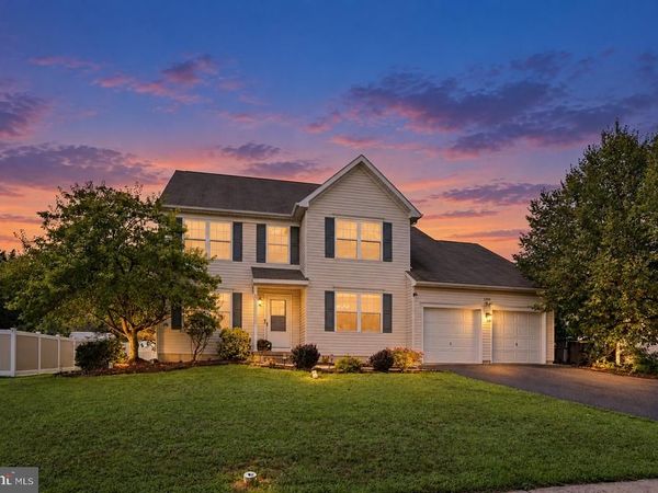 1289 MEADOWVIEW DRIVE, POTTSTOWN, PA 19464