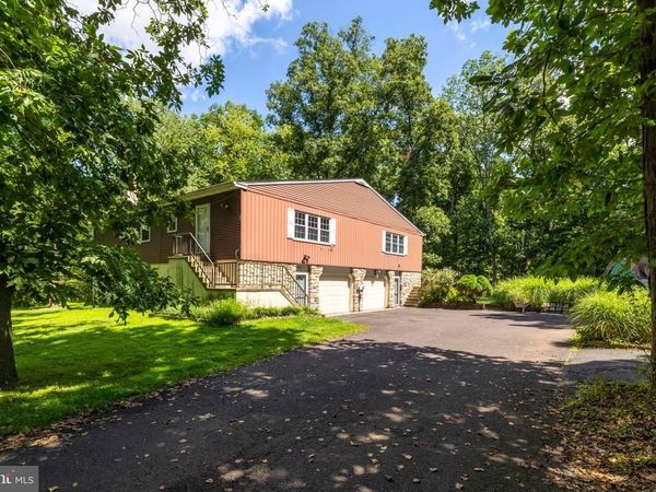 2073-2061 SCHOOL ROAD, HATFIELD, PA 19440