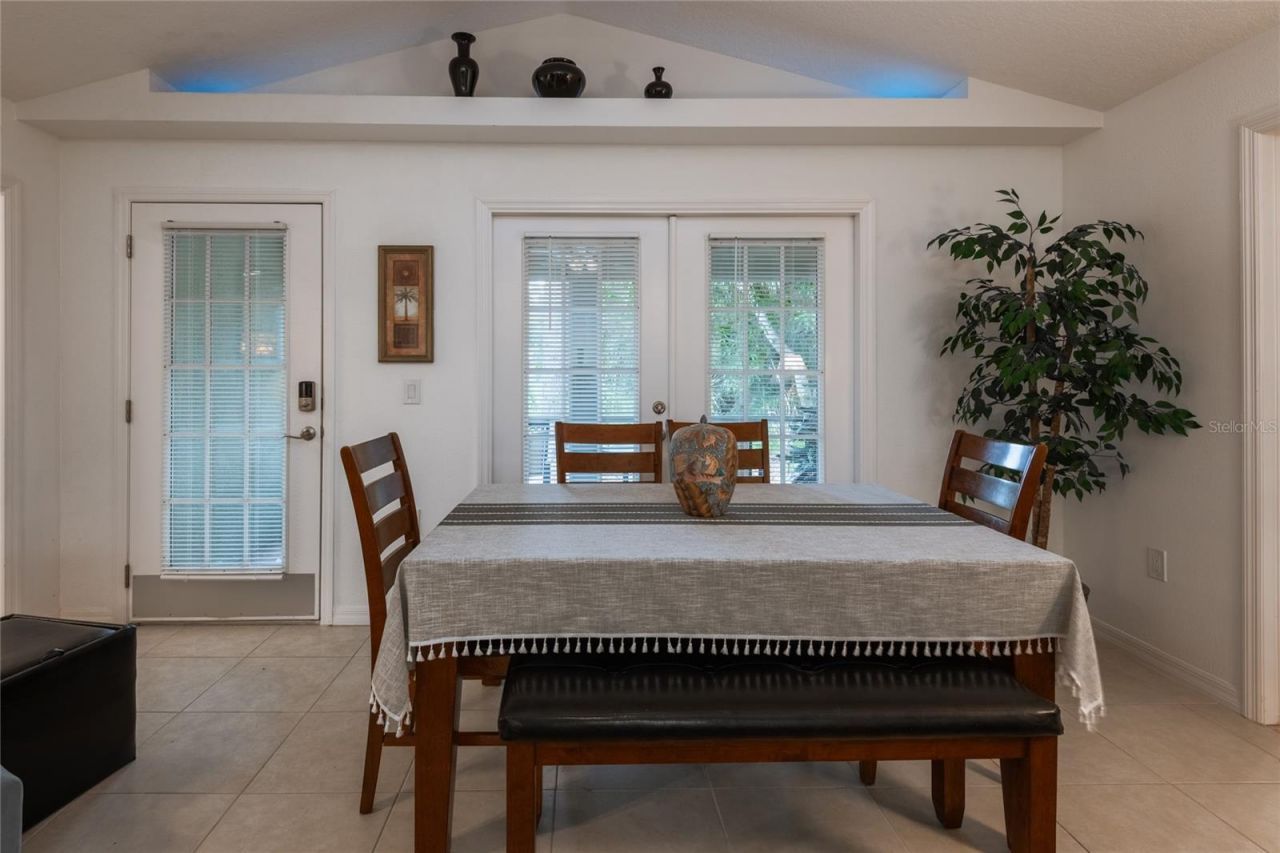 1213 Benedict Court, Sarasota, FL 34237 Photo