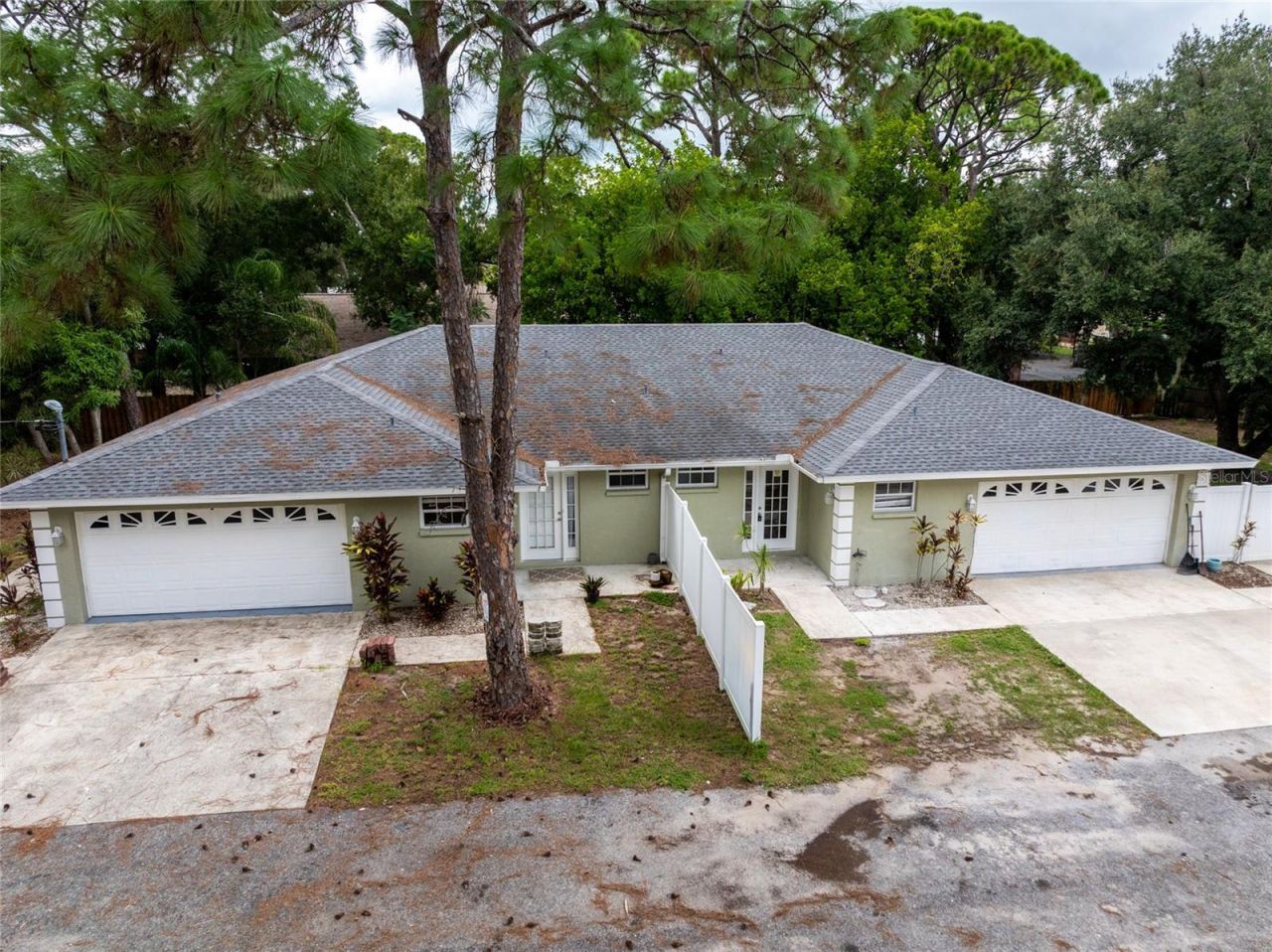 1213 Benedict Court, Sarasota, FL 34237 Photo