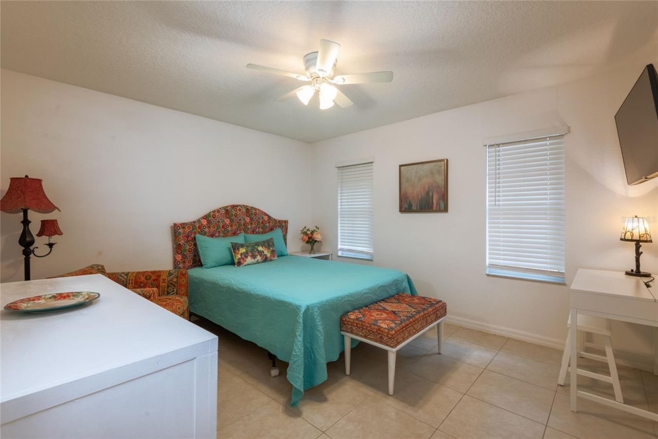 1213 Benedict Court, Sarasota, FL 34237 Photo