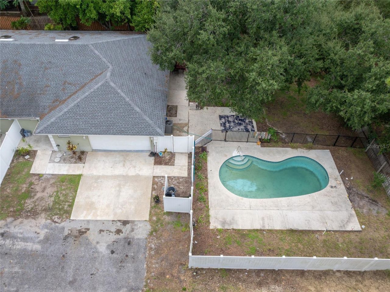 1213 Benedict Court, Sarasota, FL 34237 Photo