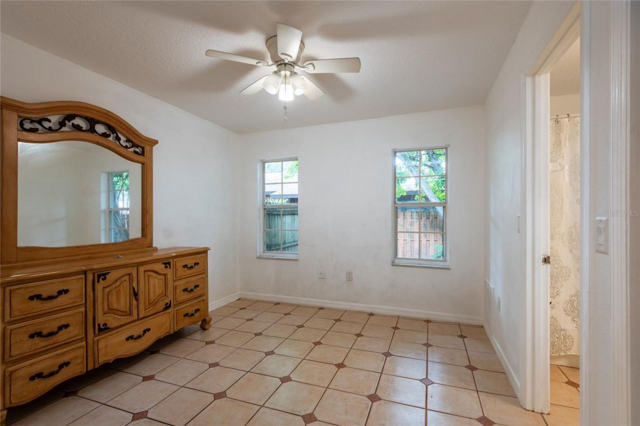 1213 Benedict Court, Sarasota, FL 34237 Photo
